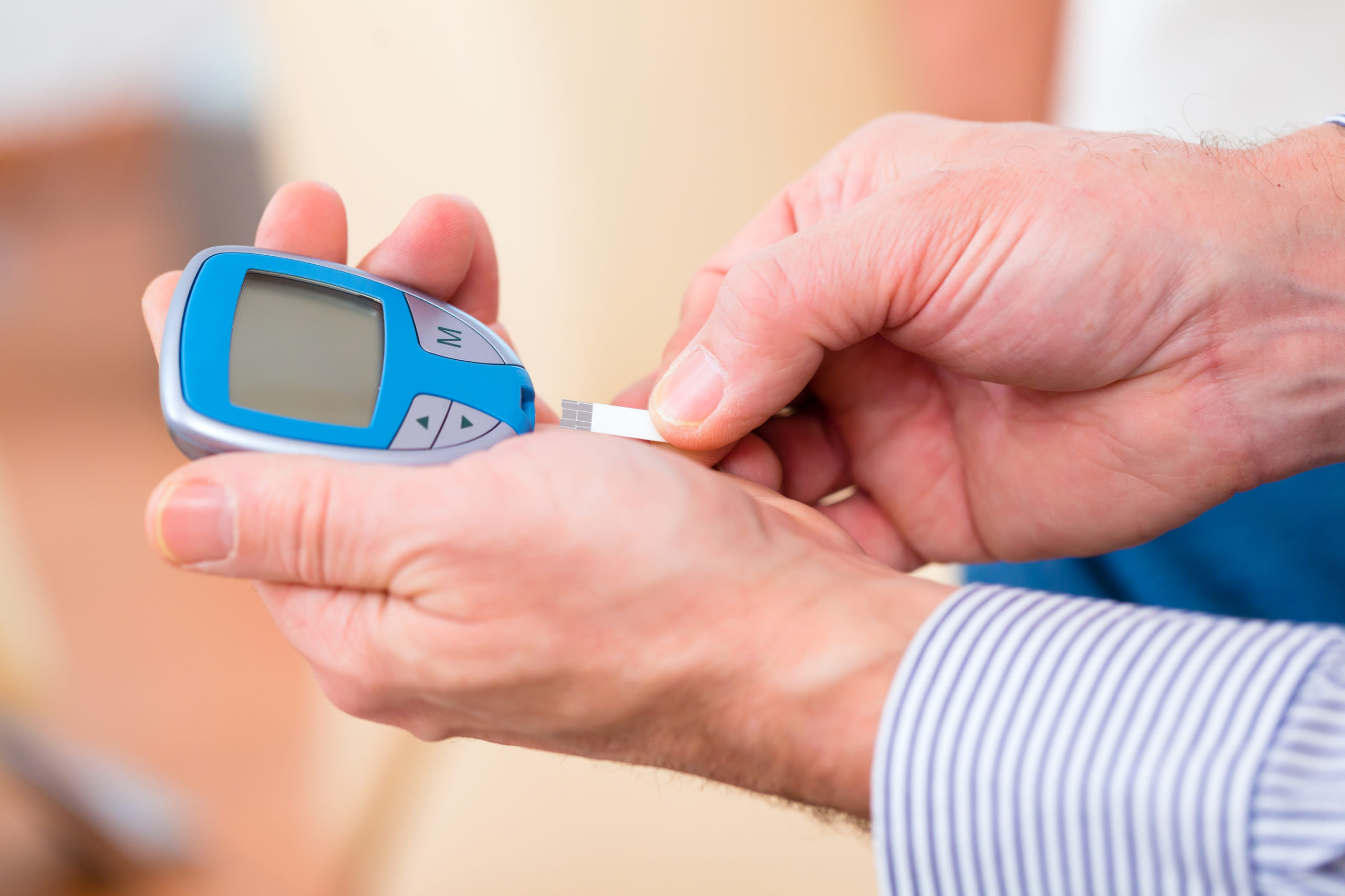 blood sugar level checker